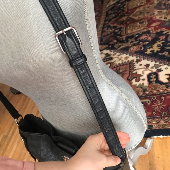 Marc Jacobs Black Crossbody Bucket Bag - Picture 5 of 12